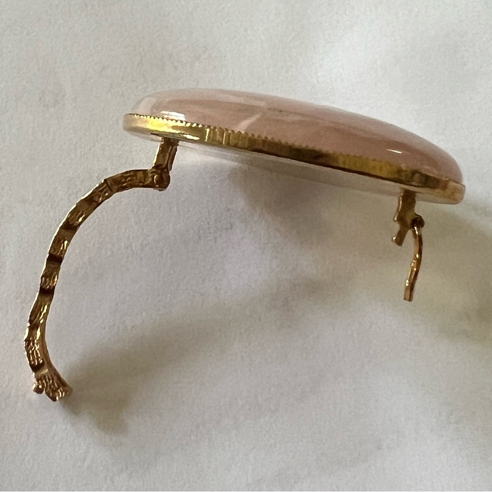Scarf clip vintage pink and gold costume jewelry - Picture 5 of 10